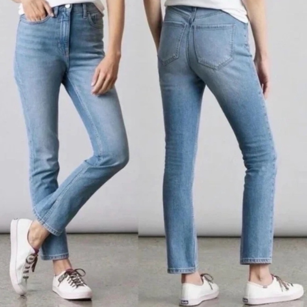 Elizabeth and James The Vintage Straight High Rise Straight Leg Jeans Size 4 /27
